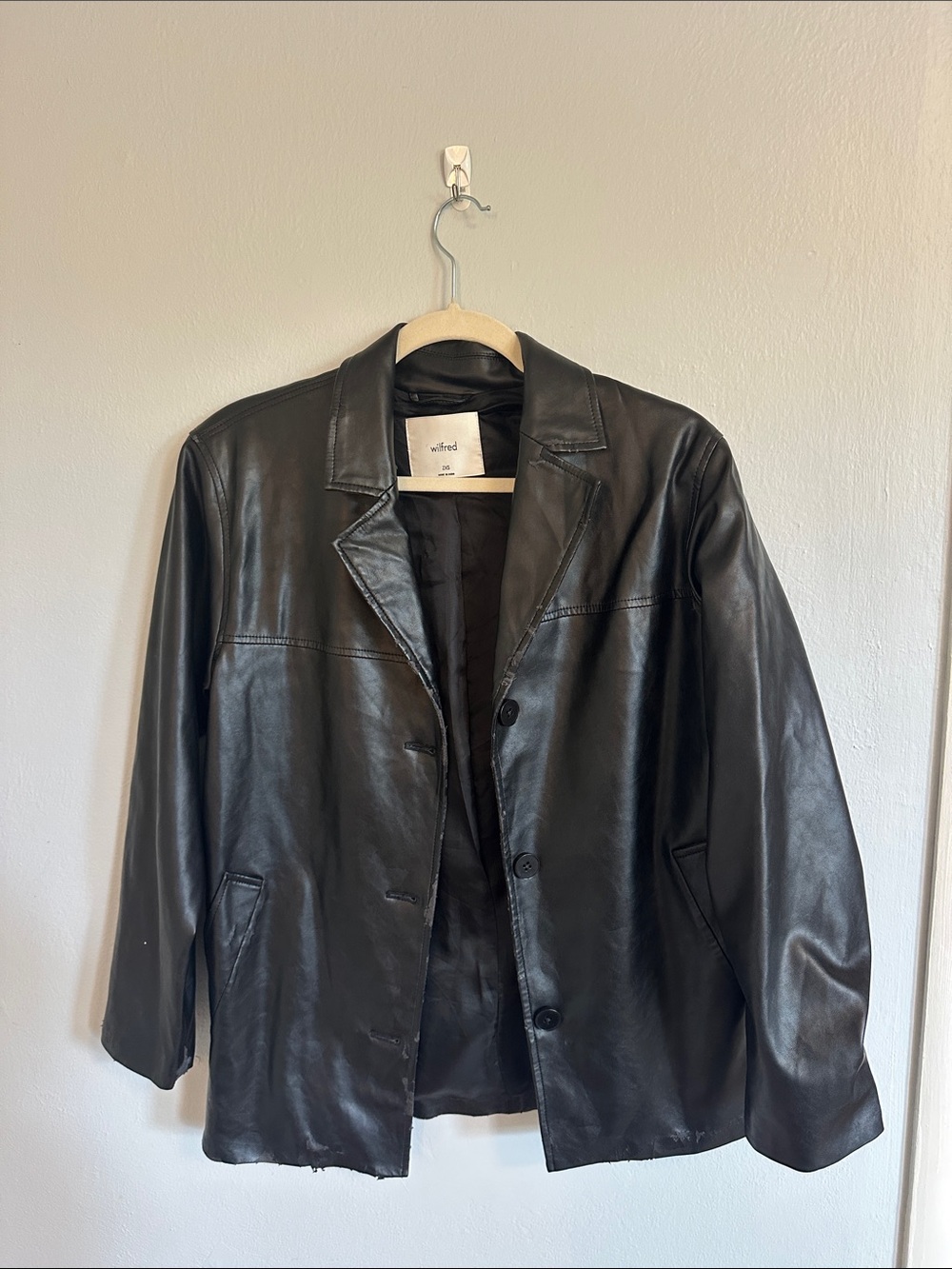Aritzia / Wilfred Black Leather Button-Front Blazer Jacket